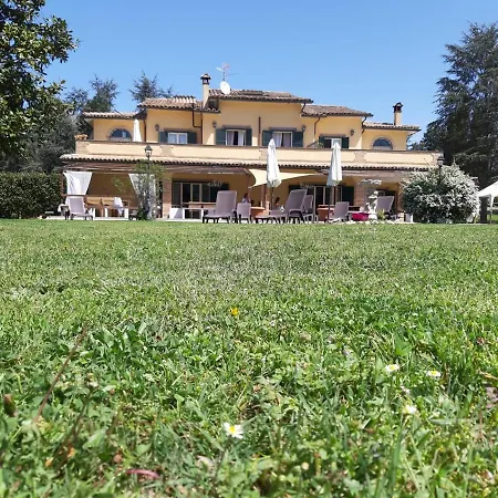 Gusto E Benessere Charme E Relais E Restaurant Villa *